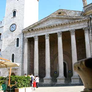 아씨시의 미네르바 성전