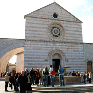 산타키아라 성당