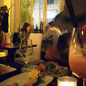 밀라노의 스시 뷔페